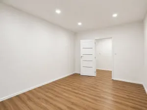 Pronájem bytu 2+kk, Ostrov, Kollárova, 38 m2