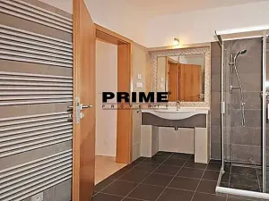 Pronájem kanceláře, Praha - Střešovice, Nad hradním vodojemem, 350 m2