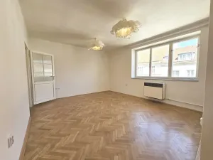Pronájem bytu 1+kk, Praha - Vinohrady, Šumavská, 36 m2