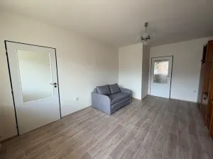 Prodej bytu 3+1, Praha, Hartigova, 64 m2