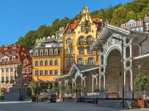 Prodej obchodního prostoru, Karlovy Vary, Šumavská, 78 m2