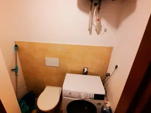 Pronájem bytu 1+kk, Praha - Smíchov, Plzeňská, 22 m2