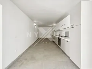 Prodej rodinného domu, Černolice, Ke dvoru, 375 m2
