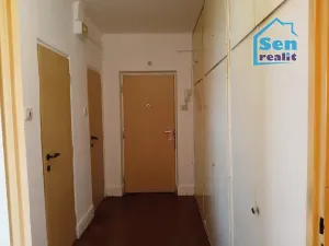 Prodej bytu 2+1, Karviná, Školská, 54 m2