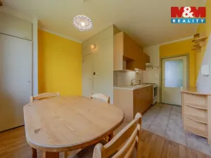 Prodej bytu 3+1, Vsetín, Bratří Hlaviců, 72 m2