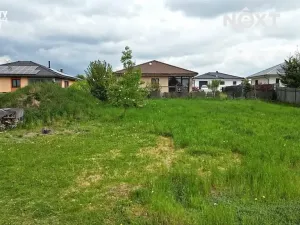 Prodej pozemku pro bydlení, Lipovec, 738 m2