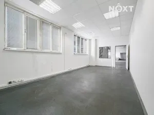 Pronájem skladu, Brno, Hájecká, 722 m2