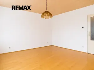 Pronájem bytu 3+1, Kolín, Veltrubská, 93 m2