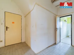 Prodej bytu 1+1, Aš, Vysoká, 37 m2