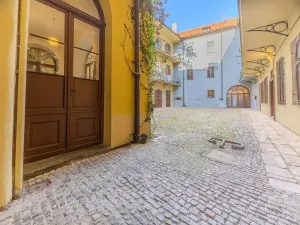 Prodej bytu 6+kk a větší, Praha - Staré Město, Liliová, 227 m2
