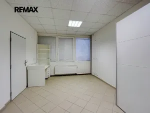 Pronájem kanceláře, Domažlice, Rohova, 70 m2