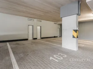 Pronájem bytu 3+kk, Praha, Honzíkova, 98 m2