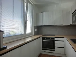 Prodej bytu 4+1, Uherské Hradiště, 85 m2
