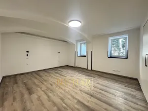 Pronájem bytu 2+kk, Teplice, Masarykova třída, 74 m2