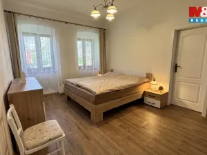 Prodej rodinného domu, Černovice, Dobešovská, 300 m2