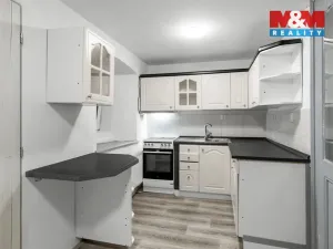 Pronájem bytu 2+kk, Velvary, Chržínská, 62 m2