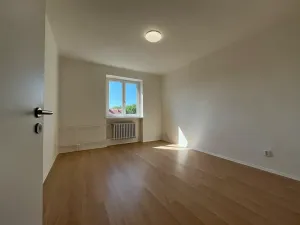 Pronájem bytu 3+1, Třinec, nám. T. G. Masaryka, 90 m2