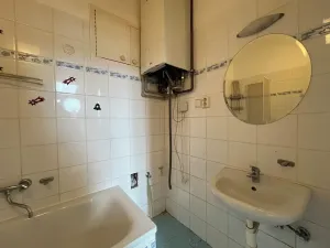Prodej bytu 2+1, Brno, Komárovská, 48 m2