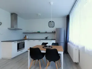Pronájem bytu 2+kk, Praha - Strašnice, V olšinách, 52 m2