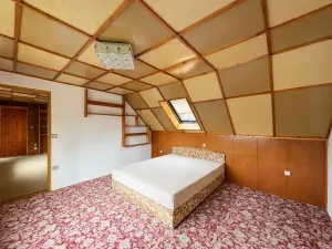 Prodej obchodního prostoru, Svárov, 280 m2