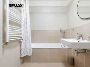Pronájem bytu 3+kk, Praha - Hloubětín, U Elektry, 80 m2