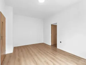 Pronájem bytu 2+1, Úpice, Sládkova, 51 m2