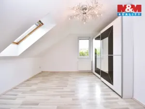 Prodej rodinného domu, Tachlovice, Sportovní, 312 m2