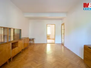 Prodej bytu 3+1, Ostrava - Poruba, náměstí Družby, 76 m2