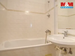 Prodej bytu 3+1, Ostrava - Poruba, náměstí Družby, 76 m2