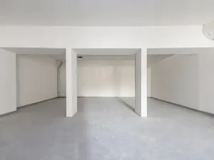 Pronájem obchodního prostoru, Praha - Vršovice, Rostovská, 110 m2