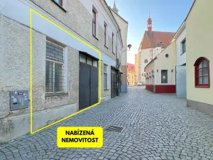 Pronájem garáže, Znojmo, Jezuitská, 22 m2