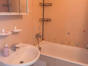 Pronájem bytu 3+1, Praha - Modřany, Levského, 78 m2