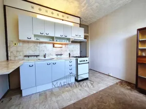 Prodej bytu 2+1, Kadaň, Bystřická, 59 m2