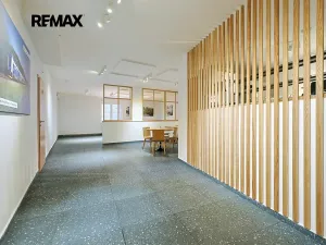 Pronájem kanceláře, Plzeň, Americká, 210 m2
