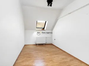 Prodej rodinného domu, Kamenice nad Lipou, Masarykova, 390 m2