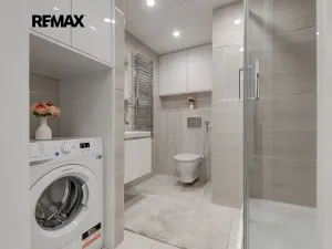 Pronájem bytu 2+kk, Praha - Žižkov, Olšanská, 71 m2