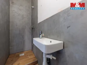 Pronájem bytu 2+1, Karlovy Vary, 1. máje, 55 m2