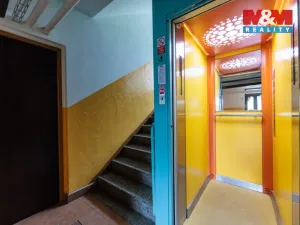 Pronájem bytu 2+1, Karlovy Vary - Bohatice, Ostrovská, 68 m2
