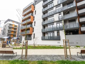 Prodej bytu 1+kk, Praha - Háje, Sochorcova, 34 m2