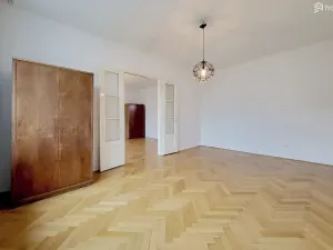 Prodej bytu 4+1, Brno, Čápkova, 135 m2