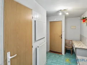 Prodej atypického bytu, Praha - Libeň, Pod Labuťkou, 62 m2