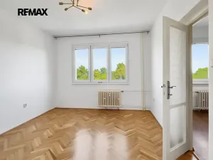 Pronájem bytu 2+1, Praha - Veleslavín, Na okraji, 54 m2