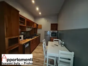 Prodej bytu 3+kk, Praha - Nové Město, Truhlářská, 77 m2