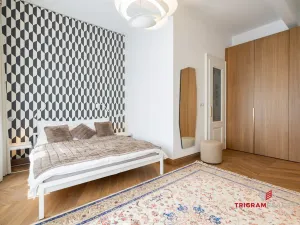 Pronájem bytu 2+1, Hradec Králové, Čelakovského, 80 m2