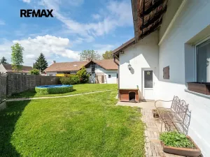 Prodej rodinného domu, Pečky, Pečecká, 140 m2