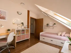 Pronájem rodinného domu, Křenovice, Široká, 210 m2