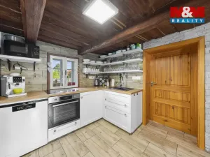 Prodej chalupy, Arnoltice, 168 m2