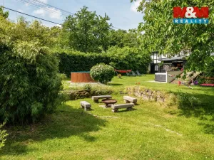 Prodej chalupy, Arnoltice, 168 m2