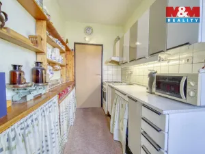 Prodej bytu 2+1, Klatovy - Klatovy III, Plzeňská, 65 m2