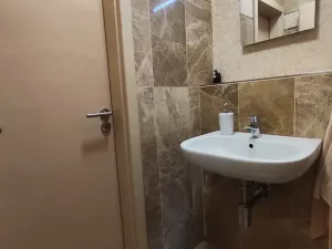Pronájem obchodního prostoru, Praha - Košíře, Plzeňská, 120 m2